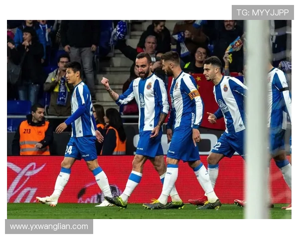 费拉拉对阵桑普的比赛预测分析及双方近期状态评估