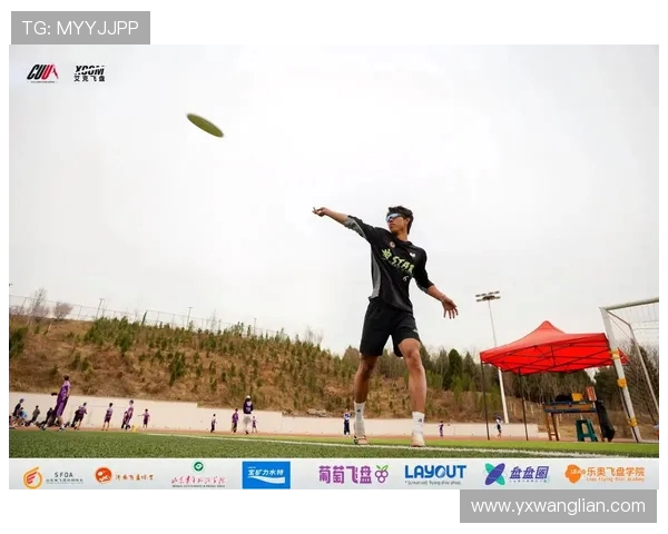 重庆飞盘队在攀岩联赛中的耐力表现分析与点评